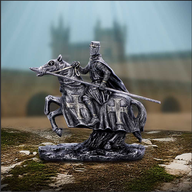 To Protect Figurine – Templar Knight Ready for Battle 16cm