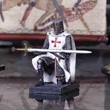 Knight's Oath Pen Holder 16.8cm