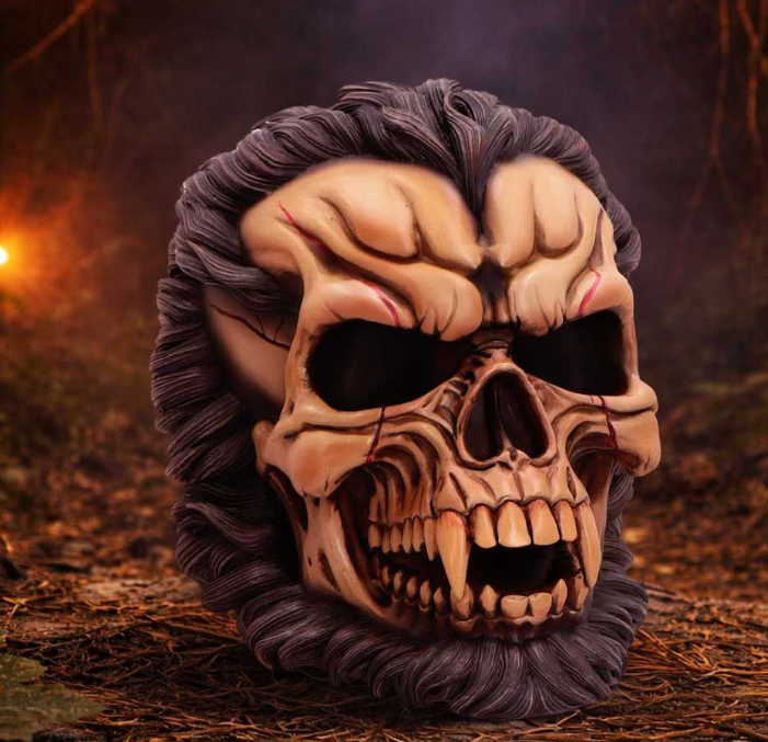 The Beast of the Moon Werewolf Skull 16cm